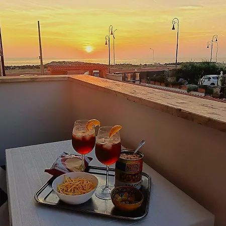 Mare E Relax 2 Melody Sea Front 10' Da Fco Airport Apartmán